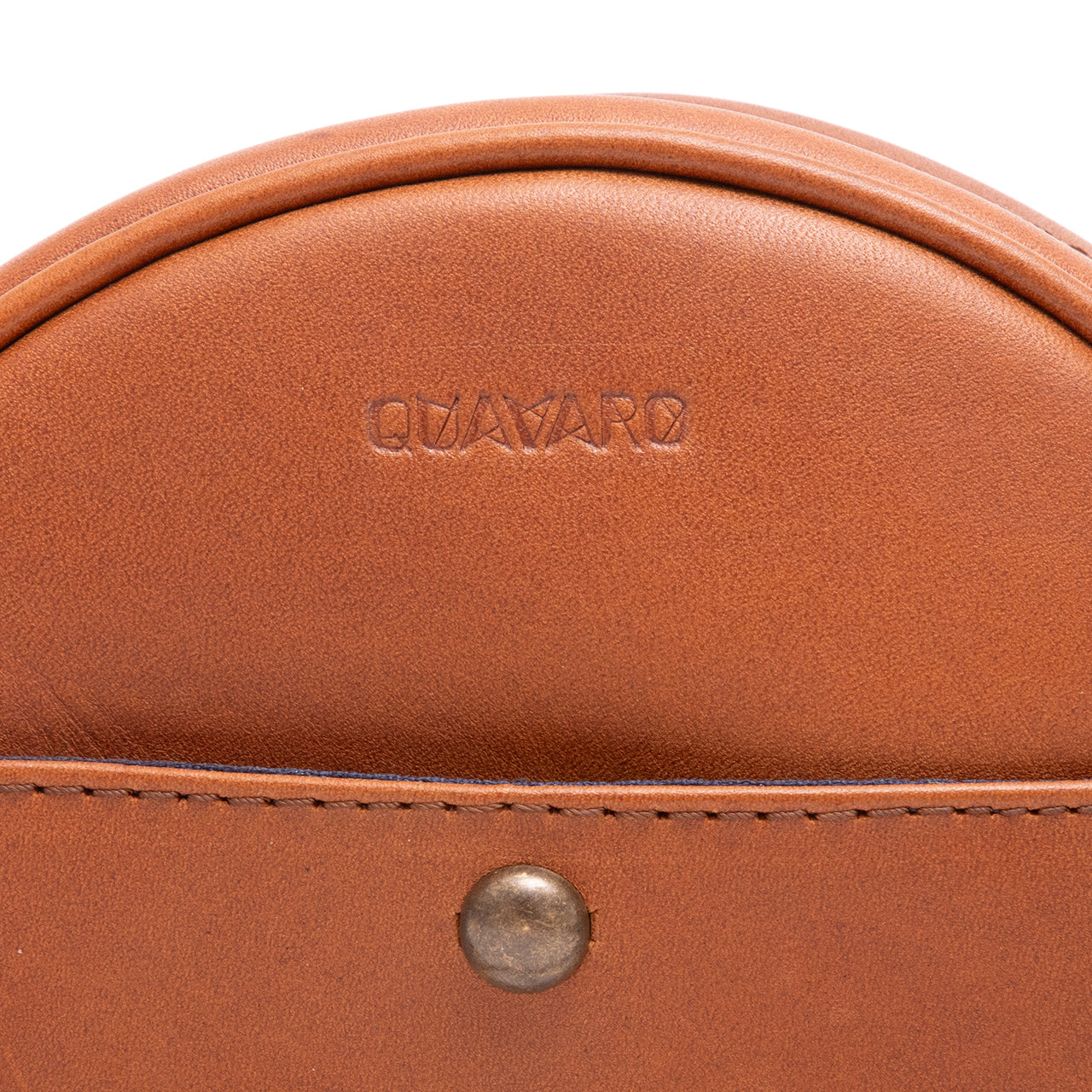 Piper Circle Crossbody Bag - Quavaro