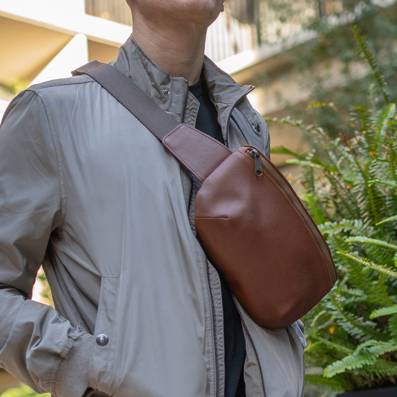 Sling-Bag-Quavaro.com