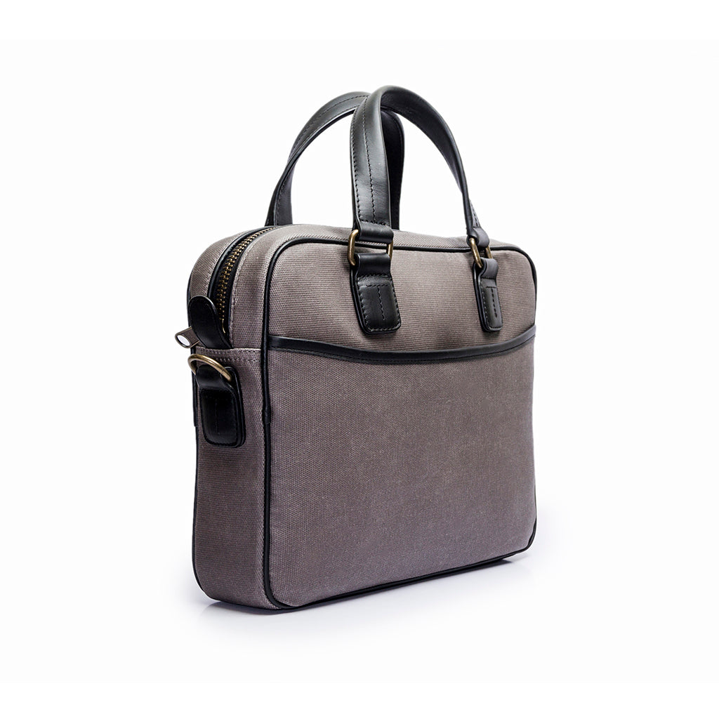 Eagle - Grey - Quavaro
