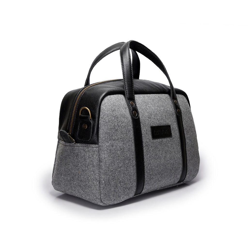 Albatross Weekender Bag in genuine leather – stylish and durable travel companion